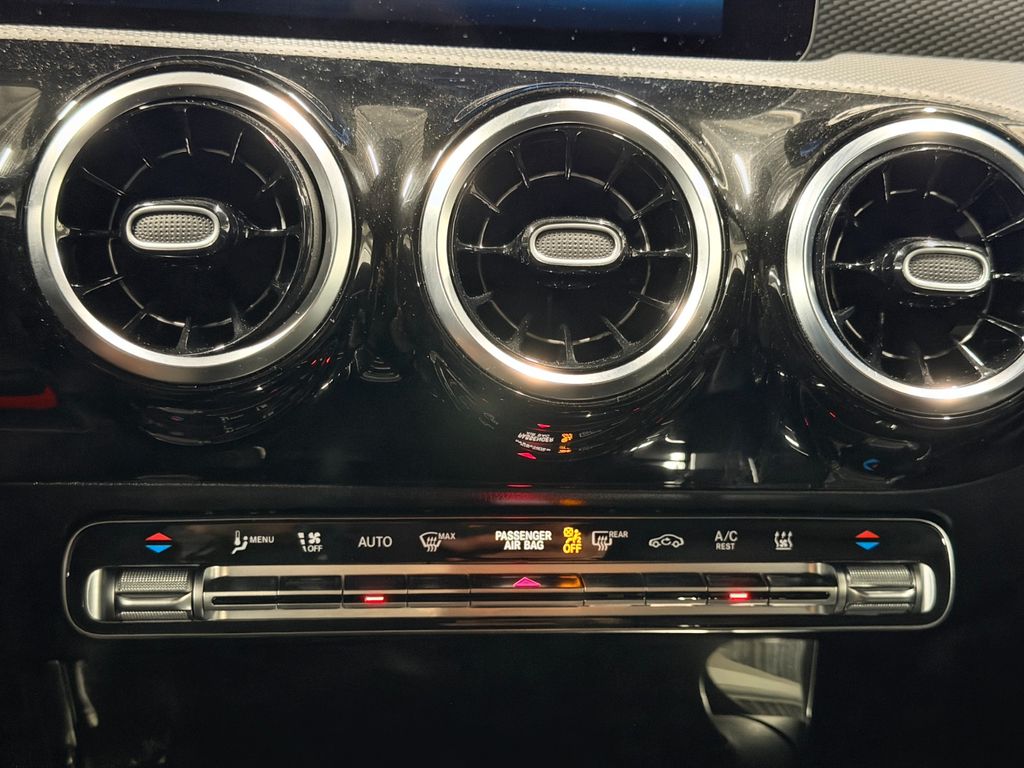 Mercedes-Benz CLA 250 2022