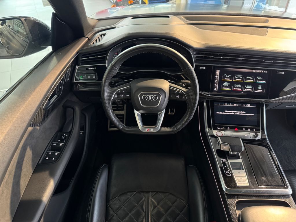Audi SQ8 2020