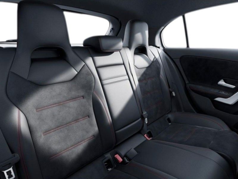 Mercedes-Benz A 200 2024