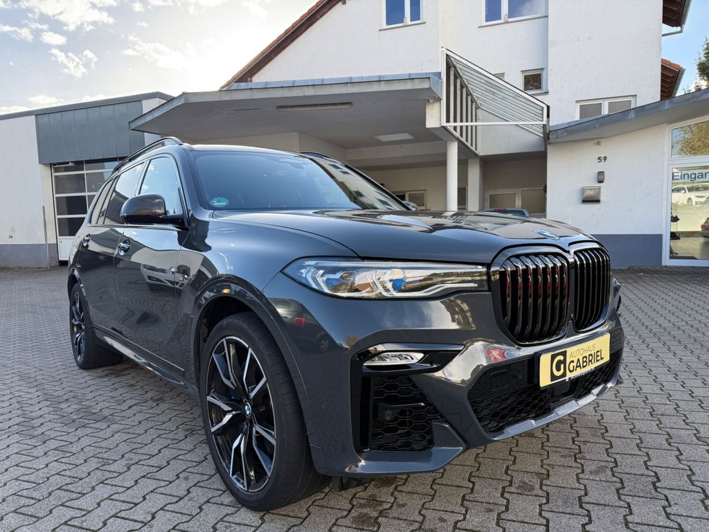 BMW X7 2022