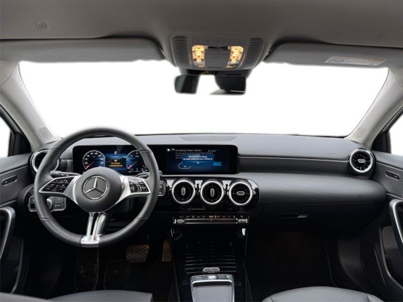 Mercedes-Benz A 200 2024