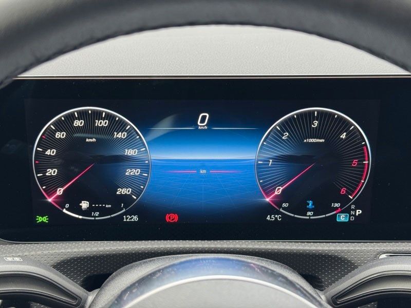 Mercedes-Benz A 200 2024