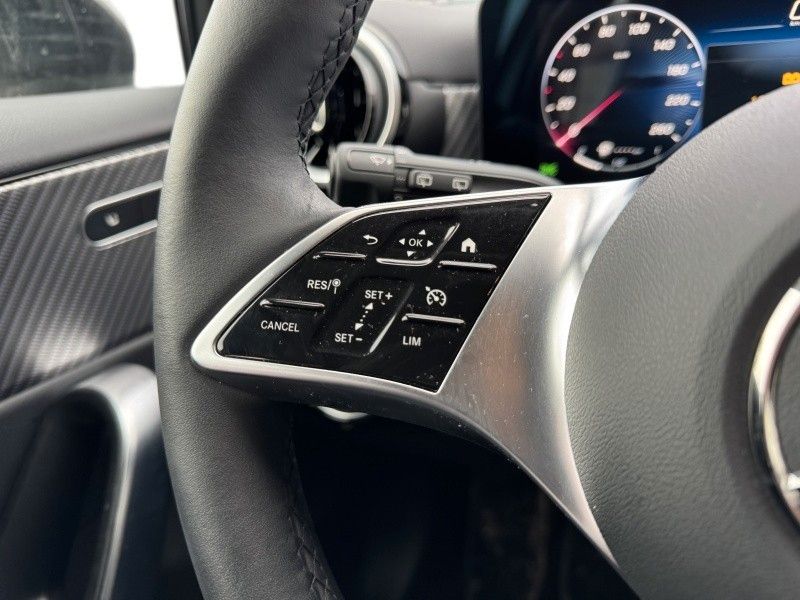 Mercedes-Benz A 200 2024