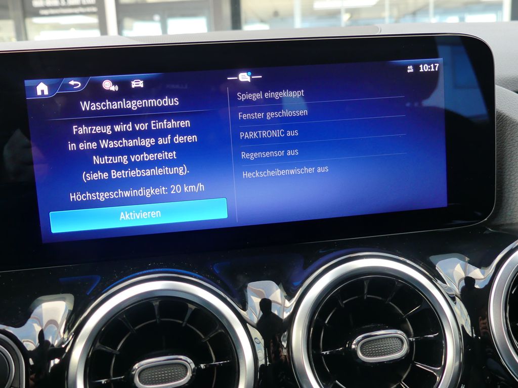 Mercedes-Benz GLA 180 2025