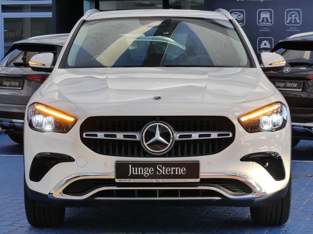 Mercedes-Benz GLA 180 2025
