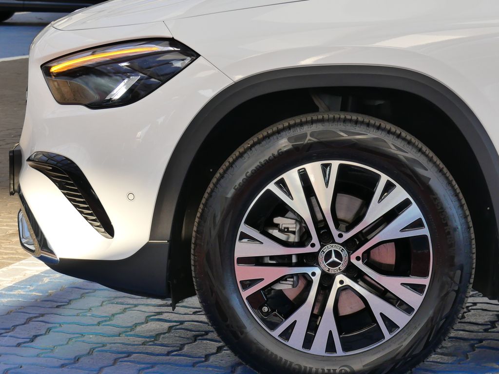 Mercedes-Benz GLA 180 2025