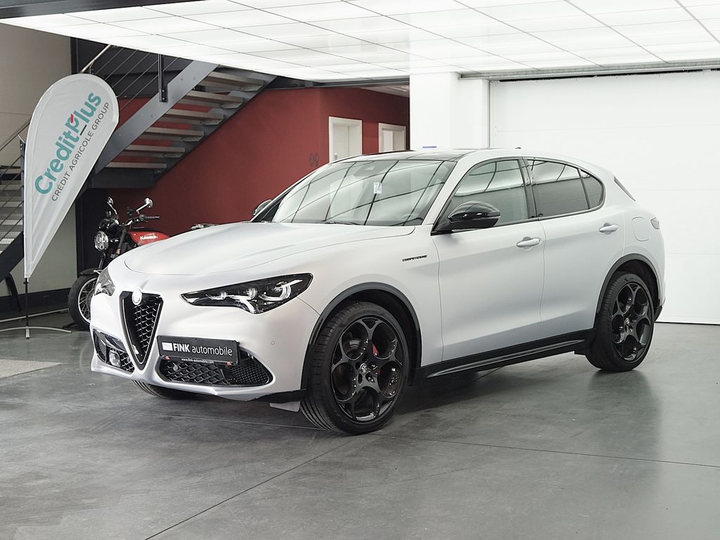 Alfa Romeo Stelvio 2023