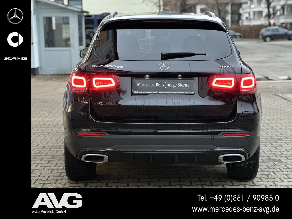 Mercedes-Benz GLC 300 2022