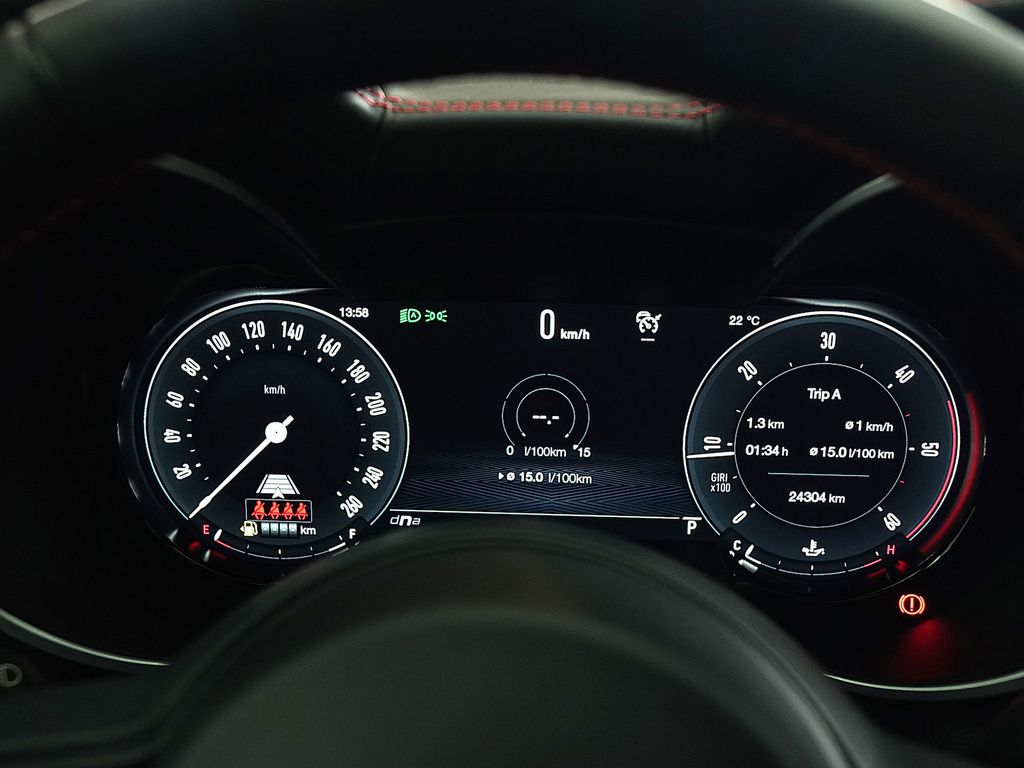 Alfa Romeo Stelvio 2023