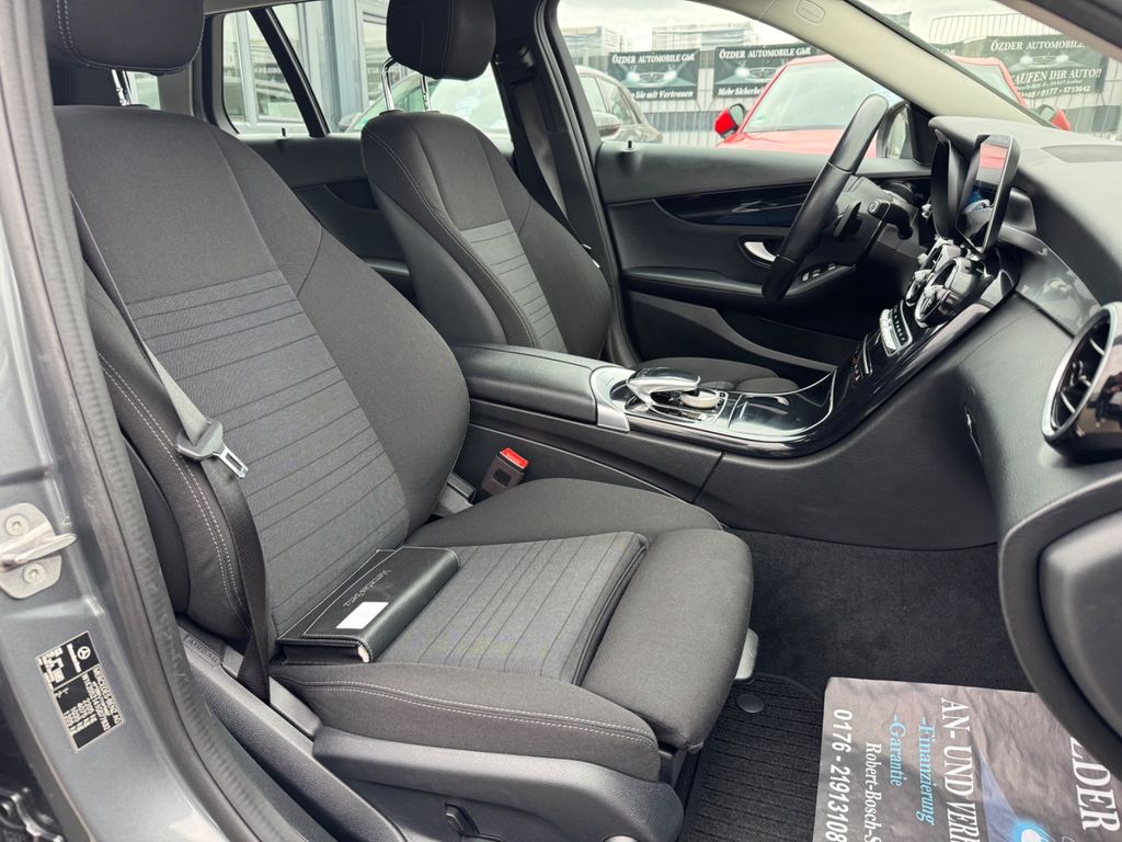 Mercedes-Benz C 220 2021