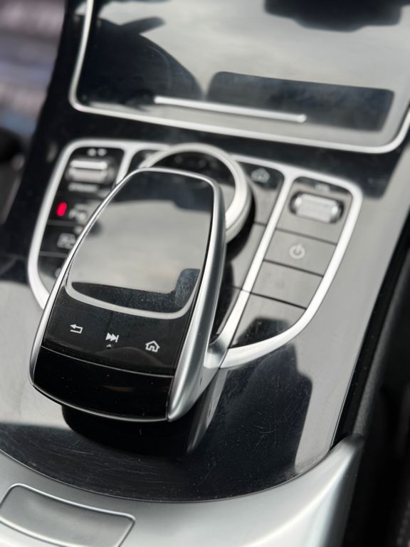 Mercedes-Benz C 220 2021