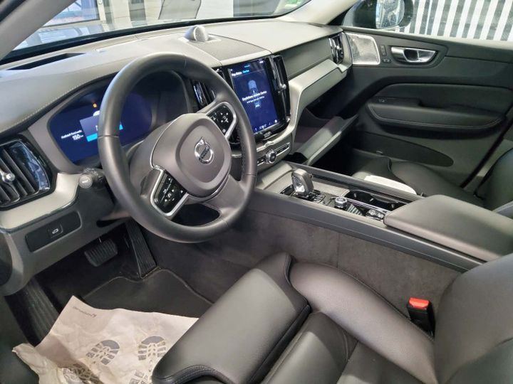 Volvo XC60 2022