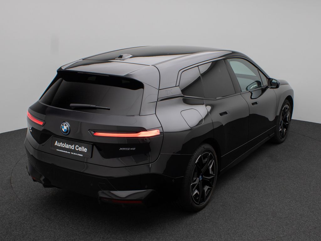 BMW iX 2023