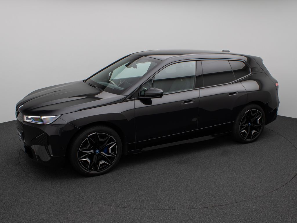 BMW iX 2023