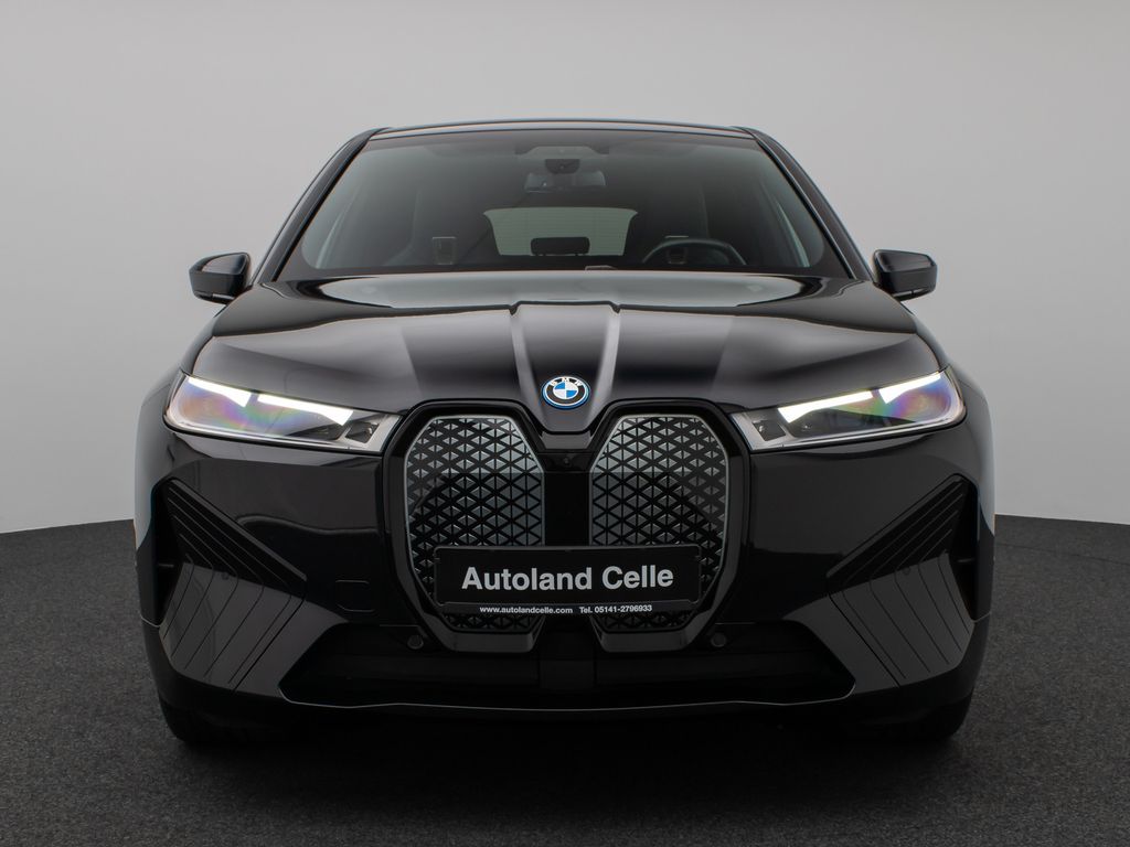 BMW iX 2023