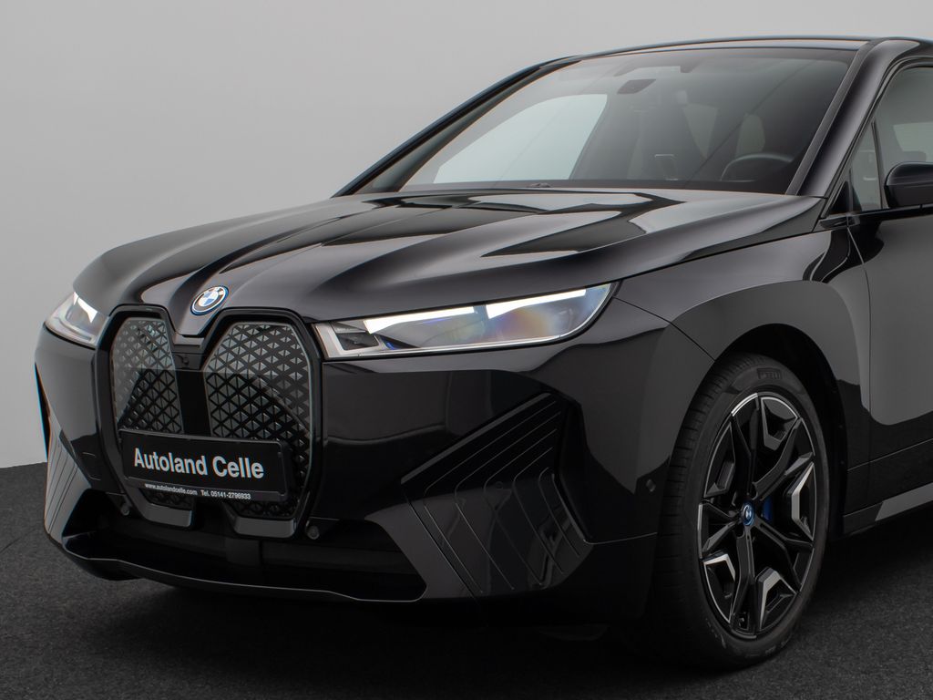 BMW iX 2023