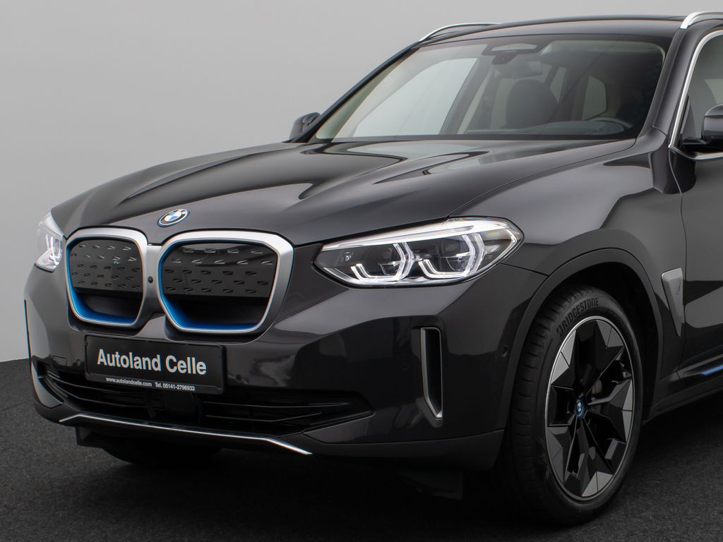 BMW iX3 2021