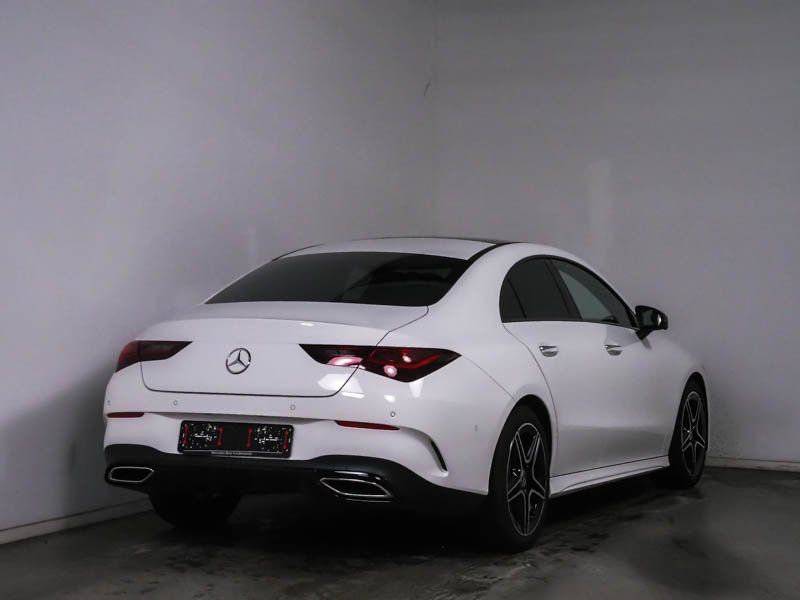 Mercedes-Benz CLA 200 2024