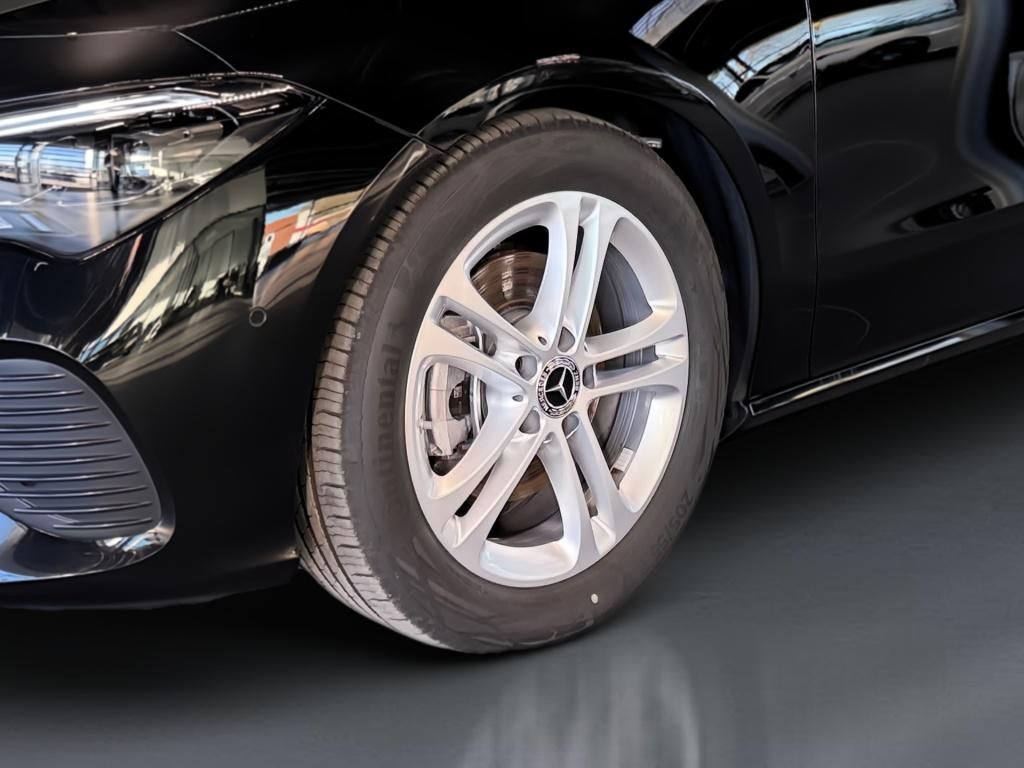 Mercedes-Benz CLA 200 Shooting Brake 2024