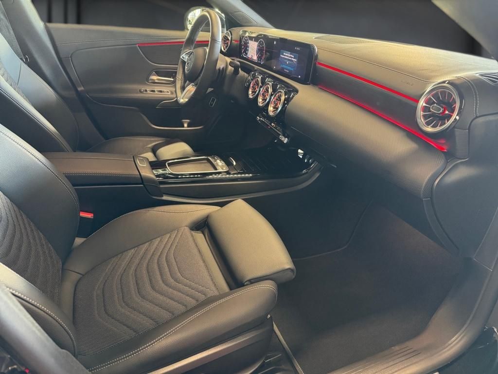 Mercedes-Benz CLA 200 Shooting Brake 2024