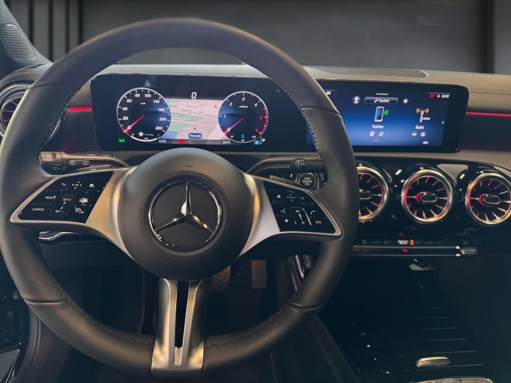 Mercedes-Benz CLA 200 Shooting Brake 2024