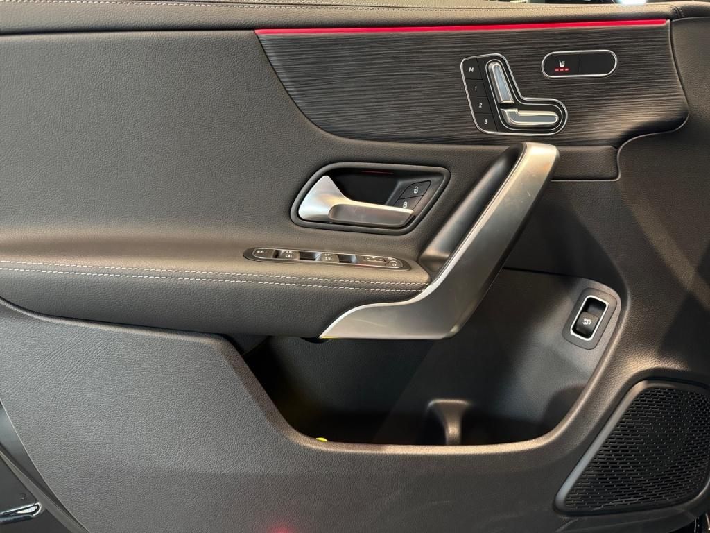 Mercedes-Benz CLA 200 Shooting Brake 2024
