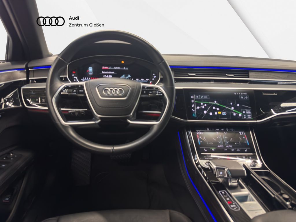 Audi A8 2022