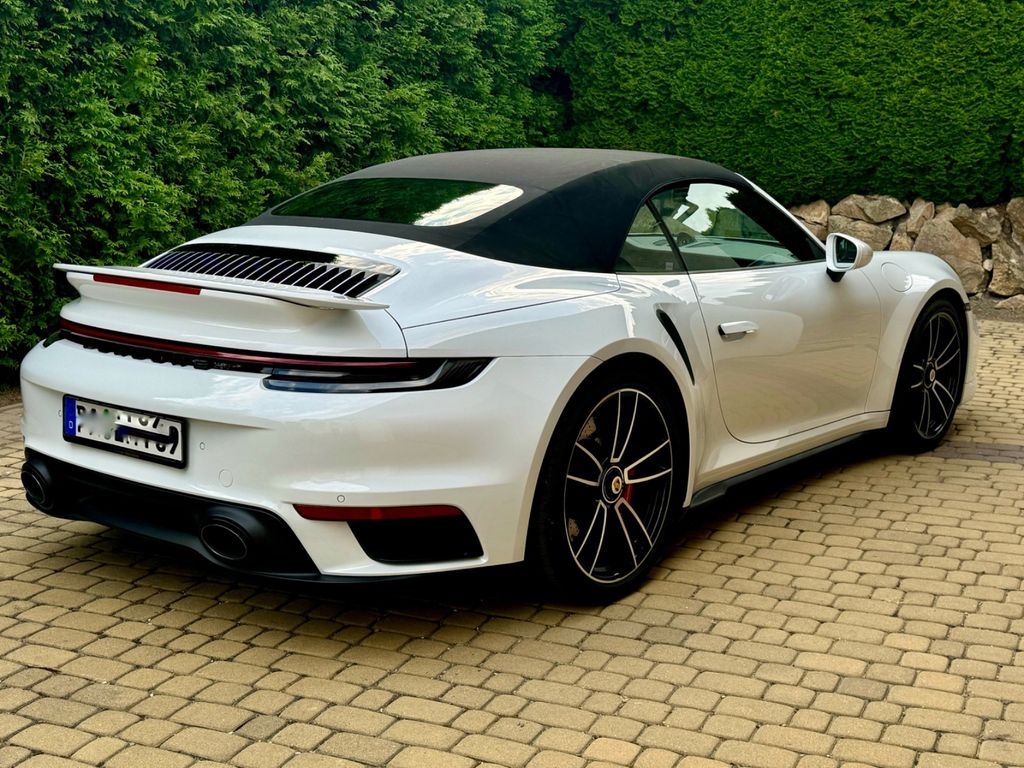 Porsche 992 2021