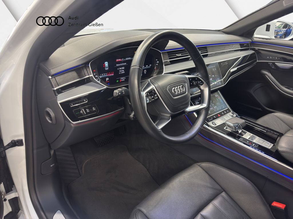 Audi A8 2022