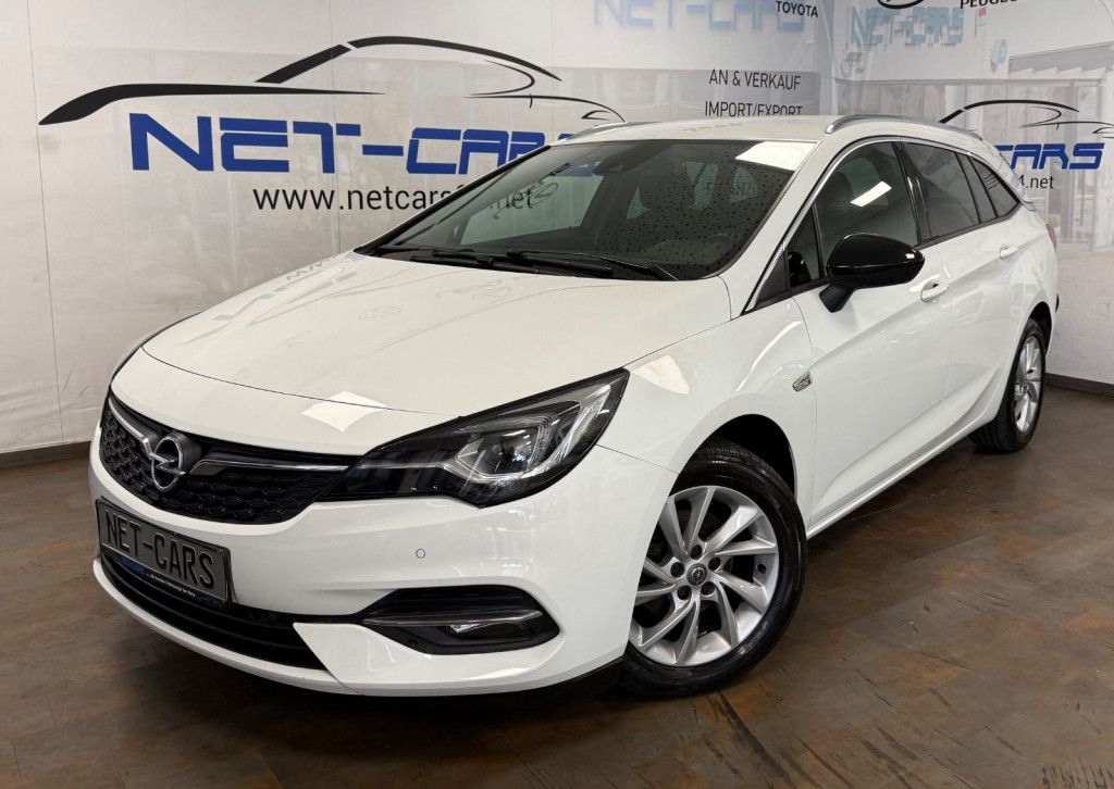 Opel Astra 2022