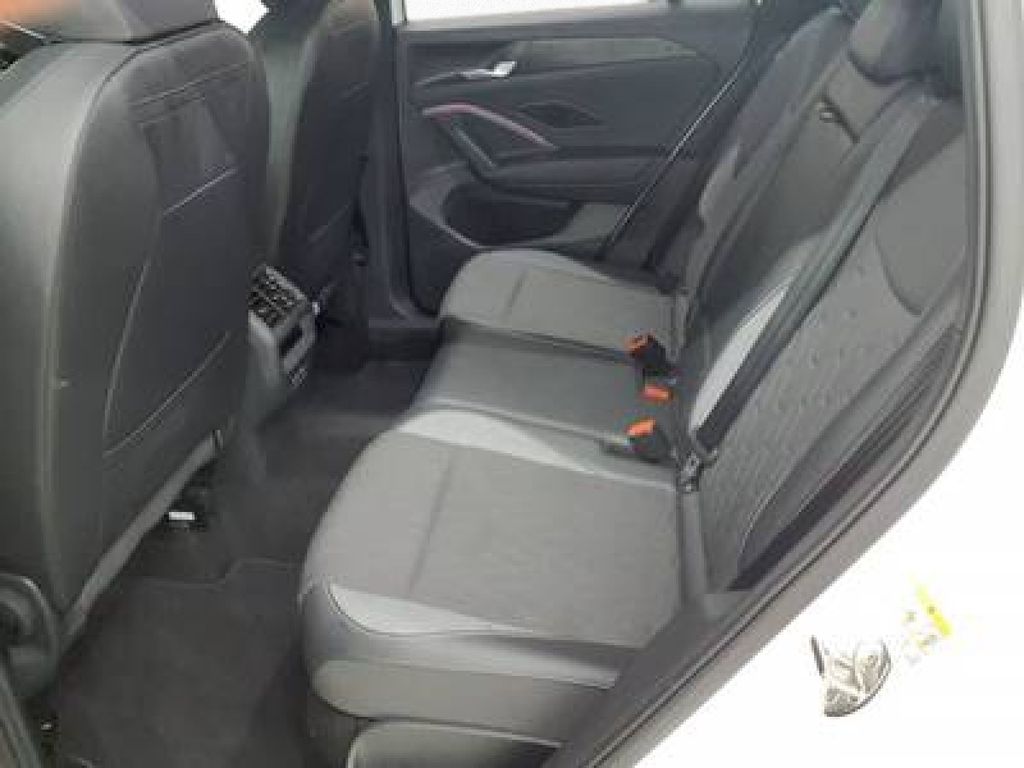 Volkswagen Tiguan 2025