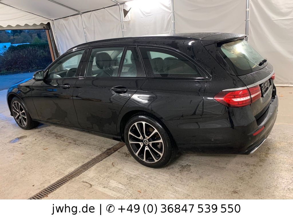 Mercedes-Benz E 220 2022
