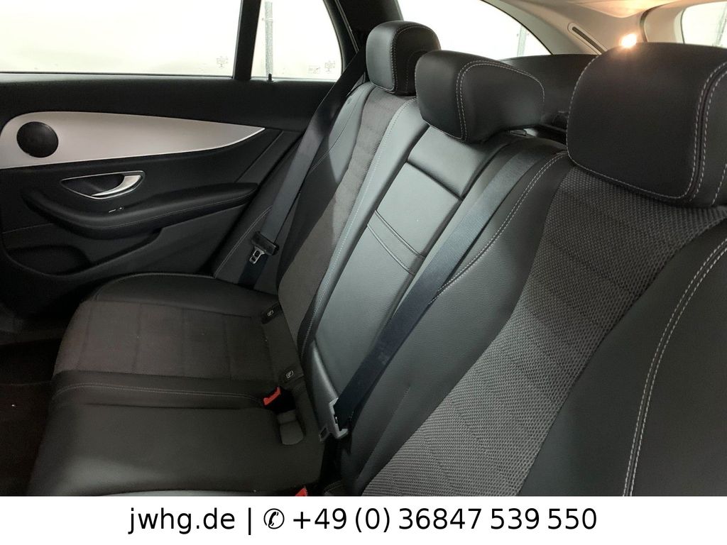 Mercedes-Benz E 220 2022