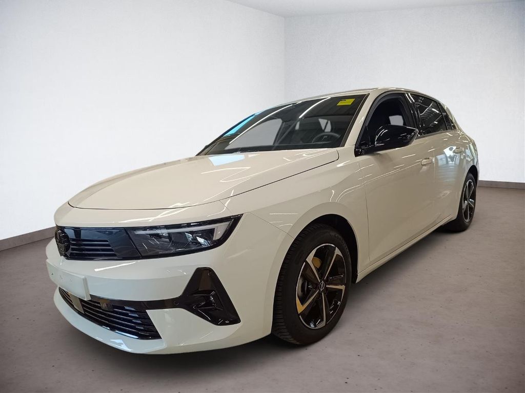Opel Astra 2024