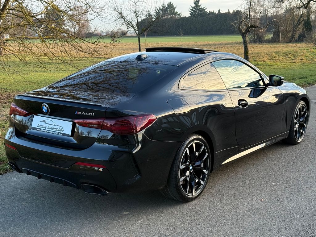 BMW M440 2025