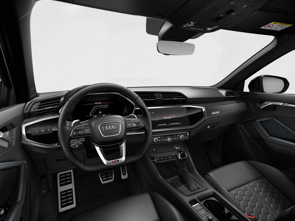 Audi RSQ3 2024