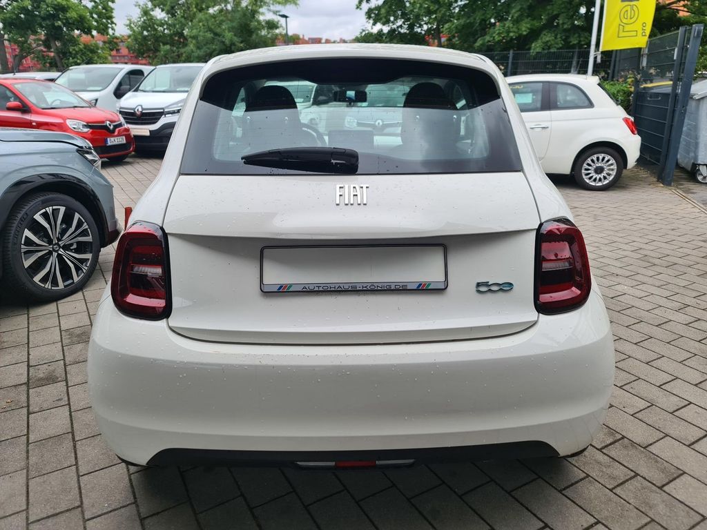 Fiat 500e 2023
