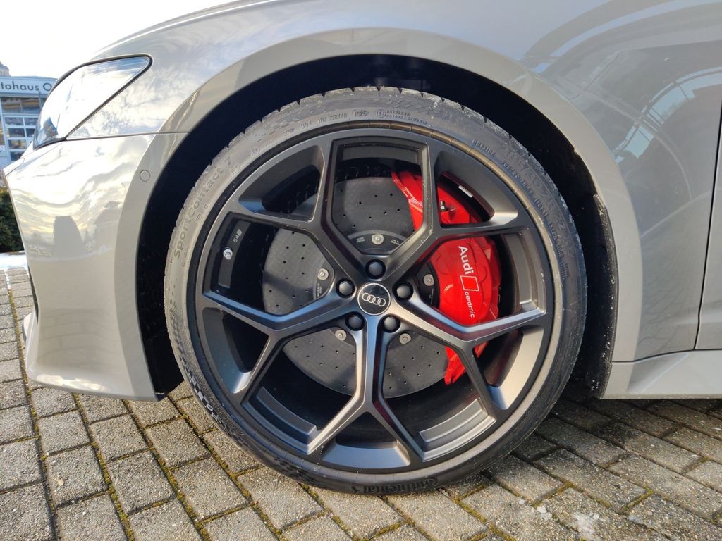 Audi RS6 2025