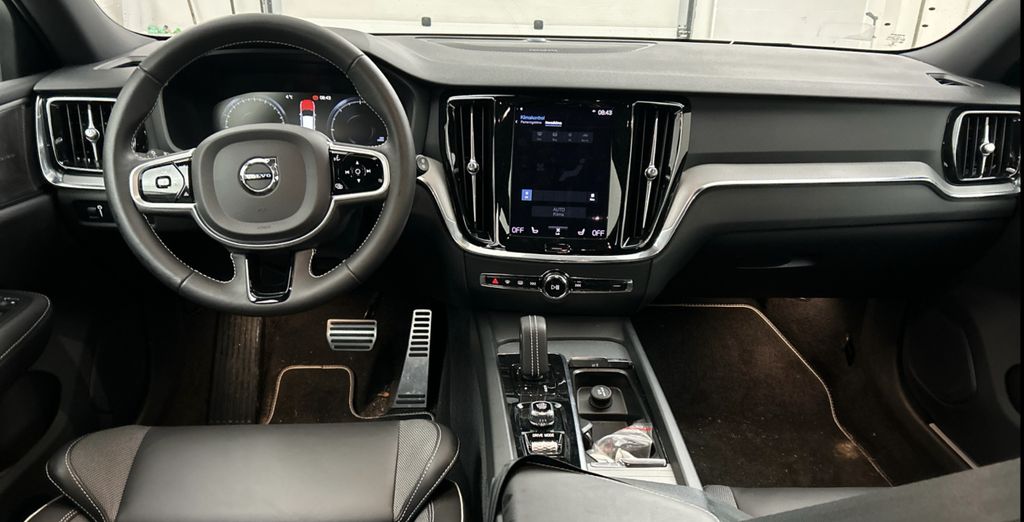 Volvo V60 2021