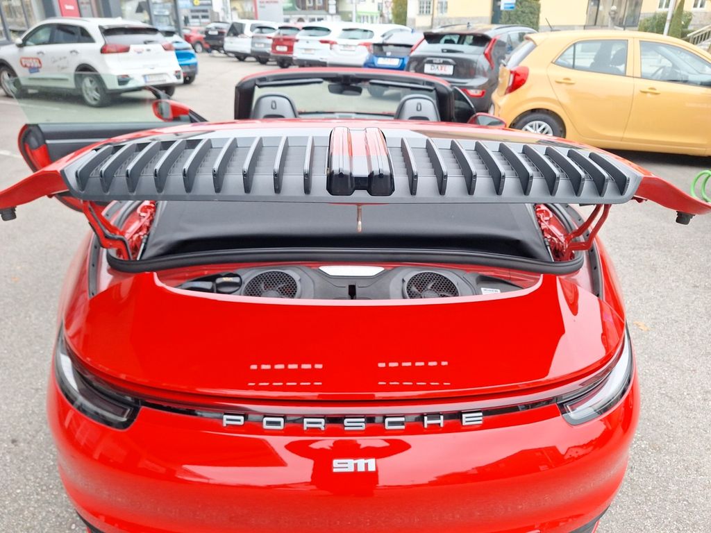 Porsche 992 2022