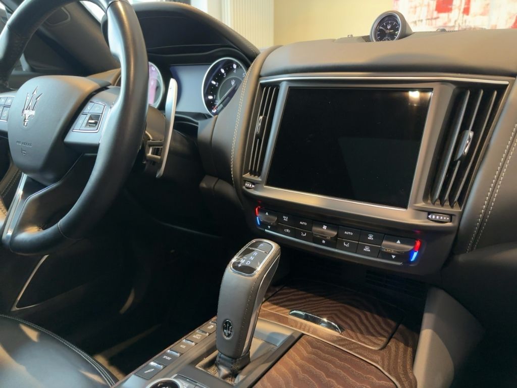 Maserati Levante 2022