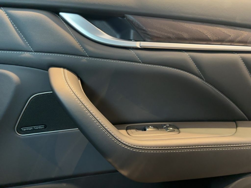 Maserati Levante 2022