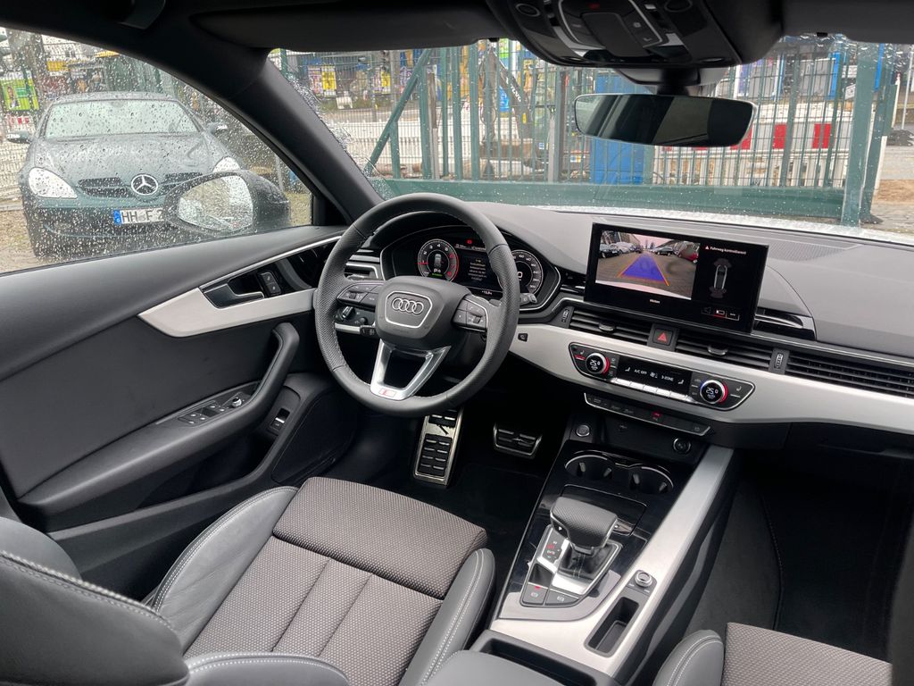 Audi A4 2023