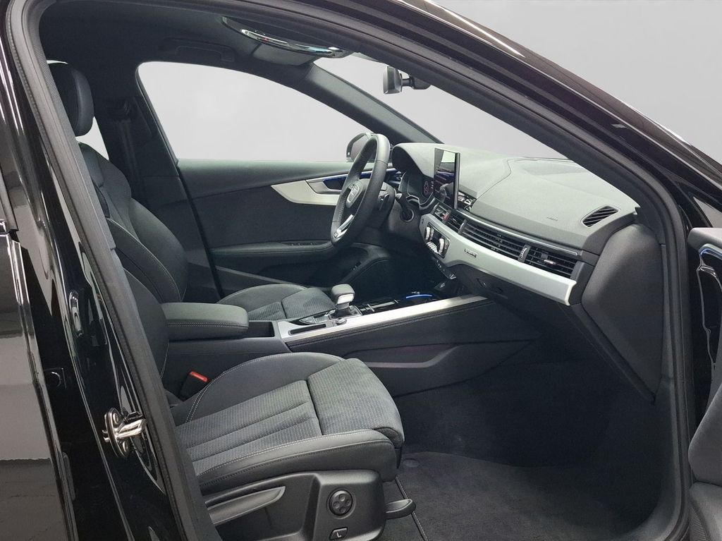 Audi A4 2025