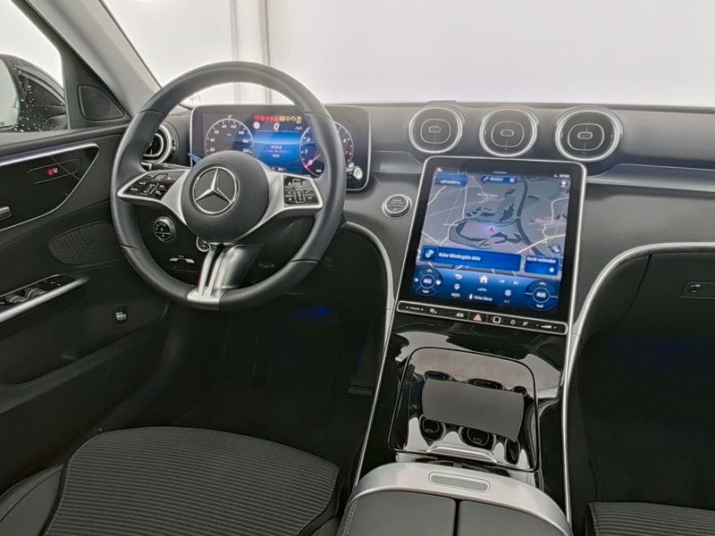 Mercedes-Benz C 200 2024