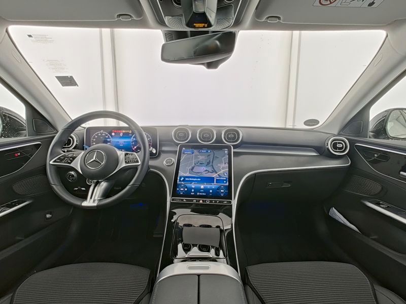 Mercedes-Benz C 200 2024