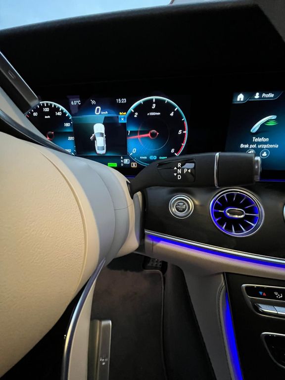 Mercedes-Benz CLS 300 2023