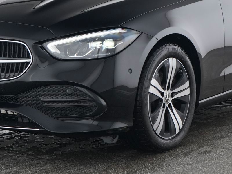 Mercedes-Benz C 200 2024