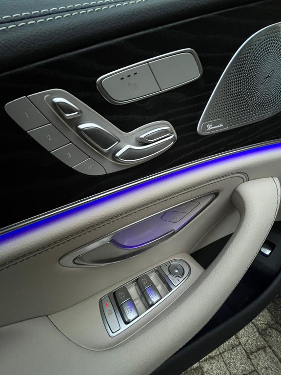 Mercedes-Benz CLS 300 2023