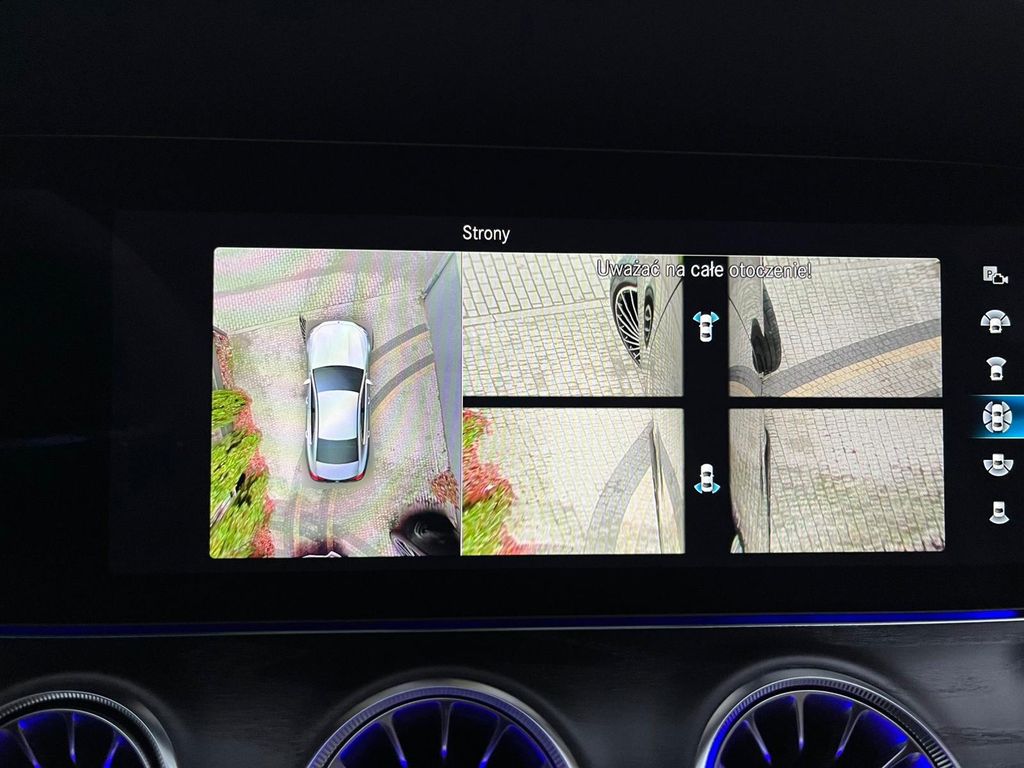 Mercedes-Benz CLS 300 2023